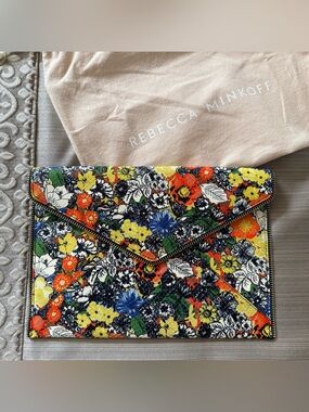 Rebecca Minkoff - Leo Envelope Clutch